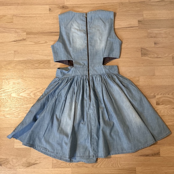 FC Jeans Chambray Fit and Flare Cutout Dress - Picture 2 of 5